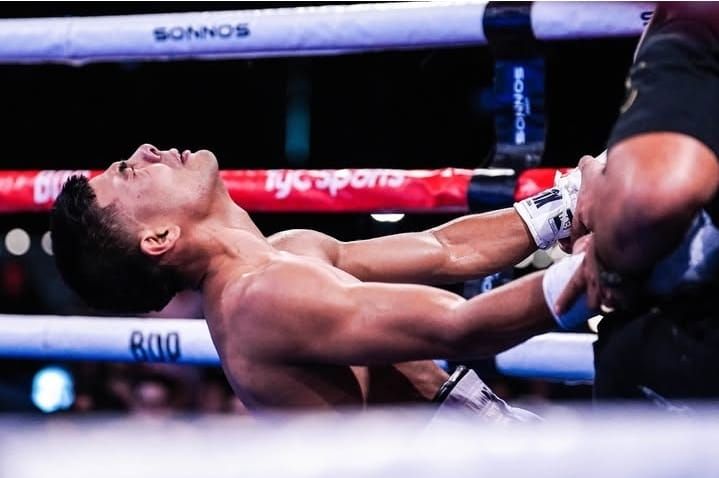 “Chiquitín” Contreras brilló con un nocaut fulminante y se consagró campeón sudamericano “Chiquitín” Contreras brilló con un nocaut fulminante y se consagró campeón sudamericano
