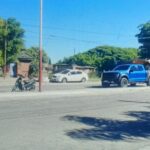 Motociclista y niño resultaron heridos tras colisión con una camioneta en Av. Ramírez de Velazco