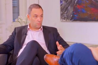 El sorpresivo elogio de Manuel Adorni a Axel Kicillof: “Siempre me apasionó escucharlo”