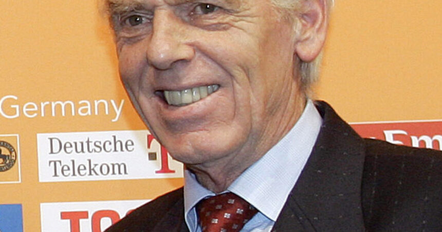 Murió Leo Beenhakker, ex DT de Países Bajos y del famoso Real Madrid de la “Quinta del Buitre” Murió Leo Beenhakker, ex DT de Países Bajos y del famoso Real Madrid de la “Quinta del Buitre”