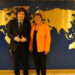 Con elogios a los “impresionantes” beneficios del ajuste, el Fondo pide “avanzar en las reformas”