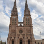 Escapada navideña: el pueblito bonaerense perfecto para celebrar la Navidad 2025